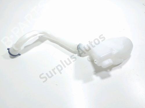 Used Windscreen washer tank CITROËN C3 III (SX) 1.2 THP 110 (SXHNPS, SXHNZT, SXHNZ6) (110 hp) 30504003