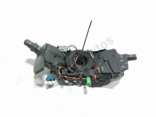 Used Steering wheel controls RENAULT CLIO III (BR0/1, CR0/1) 1.5 dCi (BR17, CR17) (86 hp) 29444170