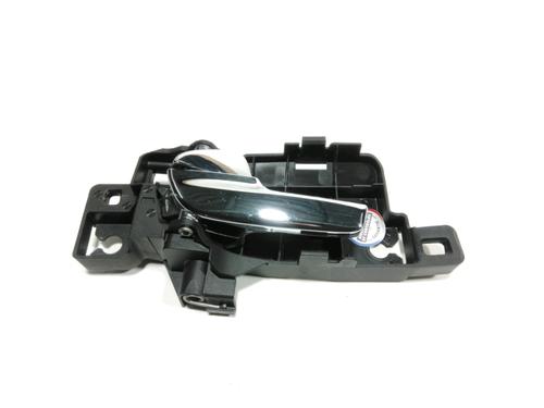 Used Front left interior door handle Front left interior door handle 37775240 37775240
