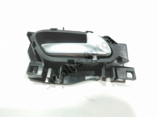 Used Front right interior door handle PEUGEOT 208 I (CA_, CC_) 1.2 VTI 82 (82 hp) 30475322