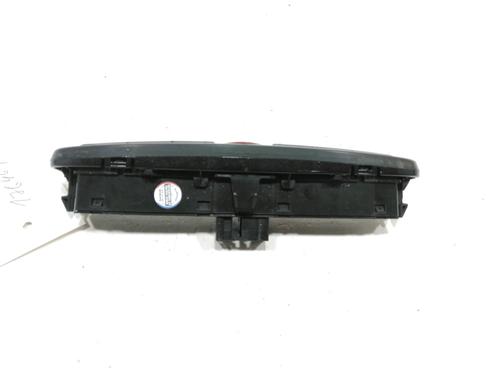 Warning switch PEUGEOT 308 CC (4B_) 2.0 HDi | BP30989898I22 - Image 2