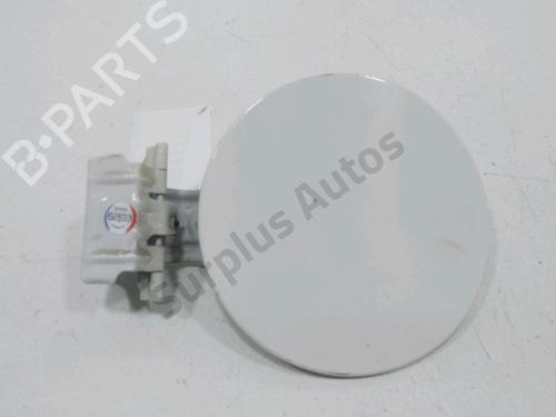 Used Fuel flap TOYOTA YARIS (_P13_) 1.4 D (NLP130_, NLP130) (90 hp) 30984259