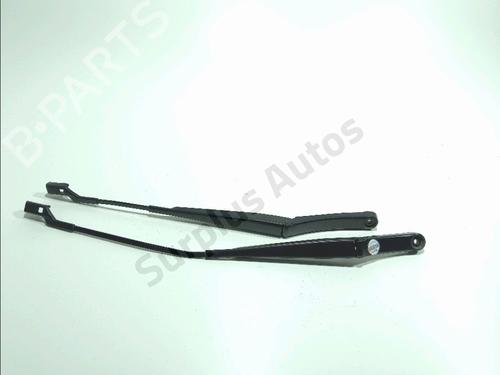 Used Front windshield wiper arm Front windshield wiper arm VW TIGUAN (AD1, AX1) 2.0 TDI (150 hp) 36519521 36519521