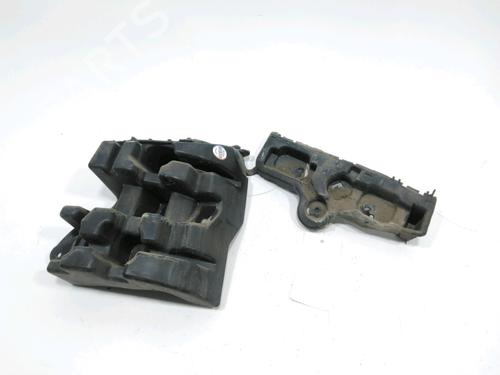 Used Rear bumper bracket Rear bumper bracket 31001057 31001057