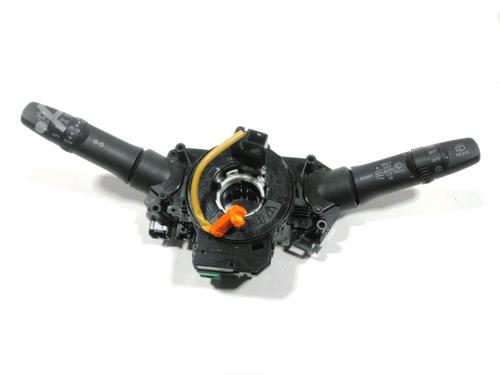 steering-wheel-controls-mitsubishi-mirage-space-star-vi-hatchback-a0_a-2012-28227004 main image