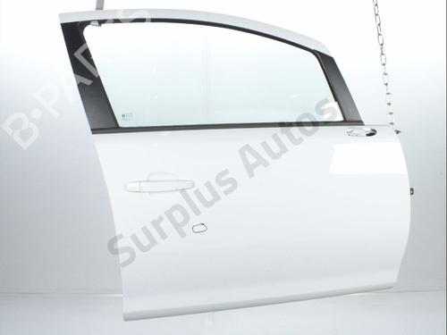 Used Right front door Right front door OPEL CORSA D (S07) 1.3 CDTI (L08, L68) (75 hp) 33713884 33713884