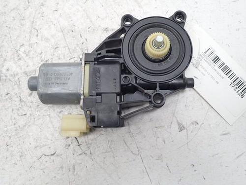 Rudehejsemekanisme Højre foran FORD FIESTA VI (CB1, CCN) 1.4 TDCi (68 hp) 30995291