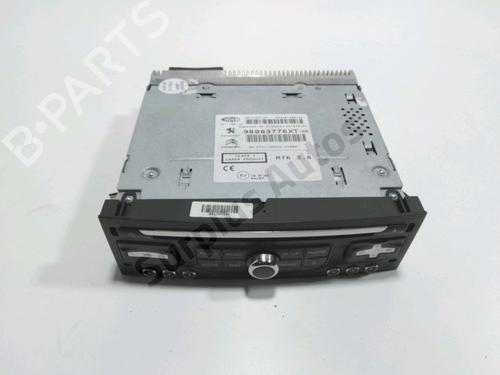 Autoradio PEUGEOT 3008 I MPV (0U_) 1.6 HDi (114 hp) 31822372