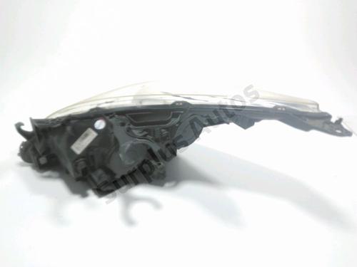 Right headlight PEUGEOT 3008 I MPV (0U_) 2.0 HDi Hybrid4 (0URHCA) | BP30406331C29