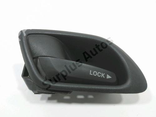 Poignée intérieure avant gauche FIAT DOBLO Box Body/MPV (223_) 1.9 JTD (105 hp) 31868277