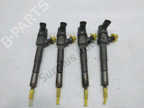 Used Injector FIAT 500L (351_, 352_) 1.6 D Multijet (199LYD1B) (105 hp) 30985207
