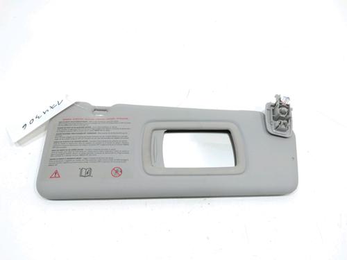 Used Right sun visor Right sun visor 31002345 31002345