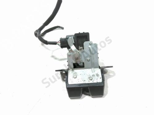 tailgate-lock-kia-ceed-jd-2012-2013-2014-2015-2016-2017-2018-40214366 main image