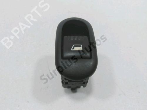 Used Right front window switch CITROËN C3 I (FC_, FN_) 1.4 i (73 hp) 31180752