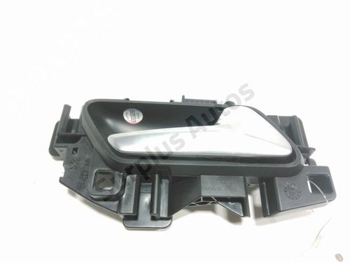 Used Front right interior door handle PEUGEOT 308 SW II (LC_, LJ_, LR_, LX_, L4_) 1.6 BlueHDi 120 (120 hp) 30086447