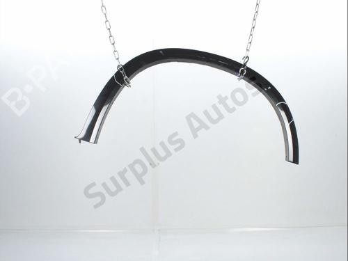 front-right-wheel-arch-trim-bmw-x5-e70-2006-2007-2008-2009-2010-2011-2012-2013-33903921 main image