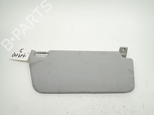 Used Right sun visor Right sun visor 37784368 37784368