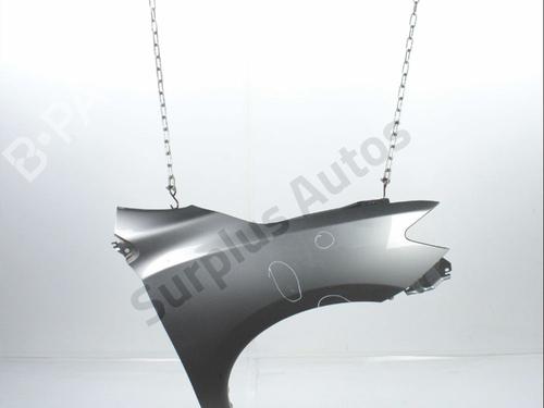 right-front-fenders-nissan-pulsar-hatchback-c13-2014-33191008 main image