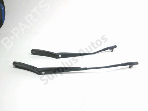 Used Front windshield wiper arm Front windshield wiper arm 38083184 38083184