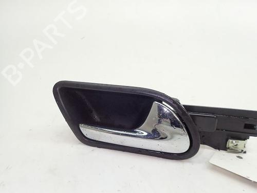 Used Front right interior door handle Front right interior door handle 37774742 37774742