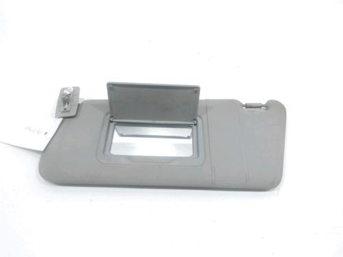 Used Left sun visor Left sun visor 31003980 31003980
