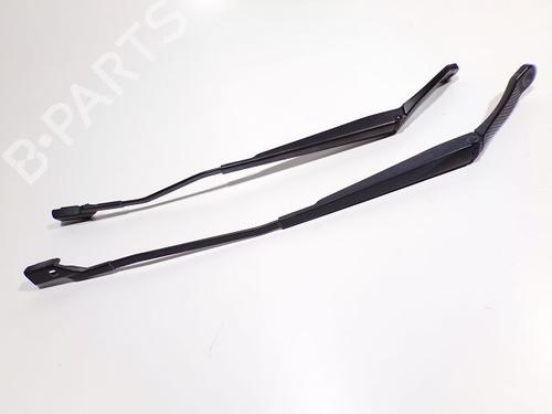 Used Front windshield wiper arm CITROËN DS4 (NX_) 1.6 HDi 110 (112 hp) 28271581