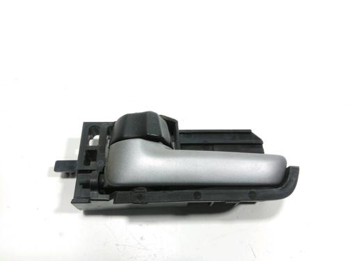 Used Front left interior door handle Front left interior door handle 37775228 37775228