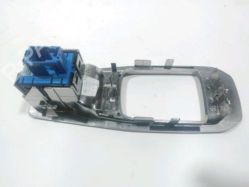 Switch PEUGEOT 3008 II SUV (MC_, MR_, MJ_, M4_) 1.5 BlueHDi 130 | BP28225950I30 