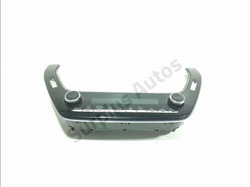 climate-control-toyota-corolla-estate-_e21_-2019-36695870 main image