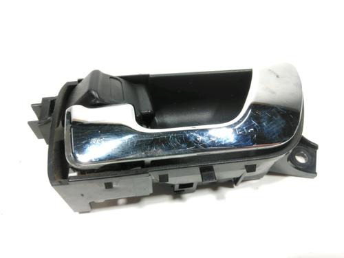 Used Front left interior door handle Front left interior door handle 28243188 28243188