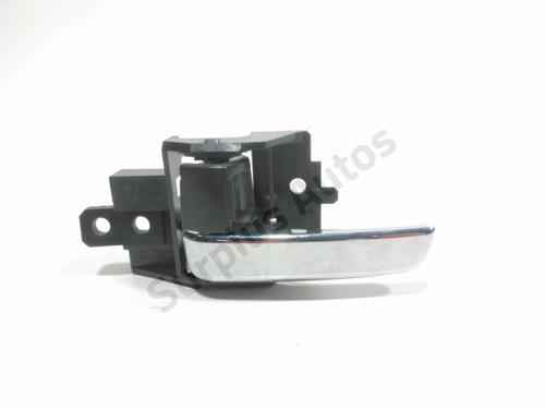 Used Front left interior door handle Front left interior door handle MITSUBISHI MIRAGE / SPACE STAR VI Hatchback (A0_A) 1.2 (71 hp) 28243275 28243275