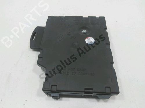 Used Card reader Card reader RENAULT CLIO IV (BH_) 0.9 TCe 90 (BHNF, BHMA, BHMH, BHJK, BHJR) (90 hp) 33160132 33160132