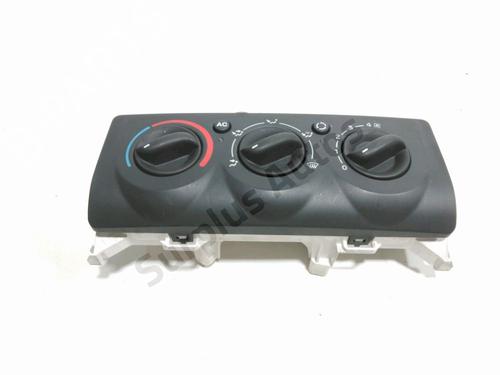 Used Climate control Climate control 37870512 37870512