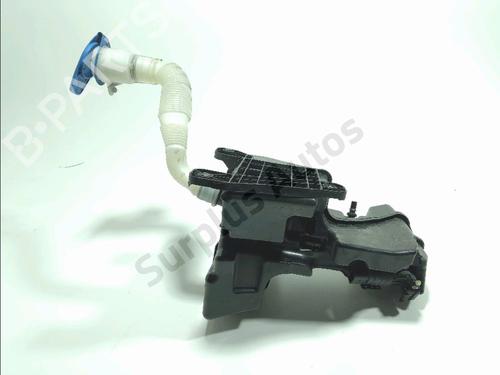windscreen-washer-tank-vw-golf-vii-5g1-bq1-be1-be2-2012-2013-2014-2015-2016-2017-2018-2019-2020-2021-32077996 main image