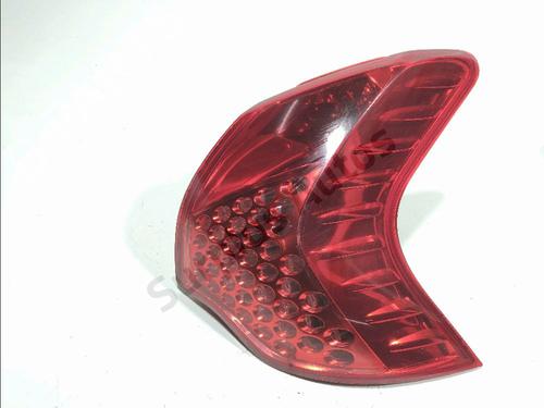 Used Right taillight PEUGEOT 3008 I MPV (0U_) 1.6 HDi (112 hp) 32311399