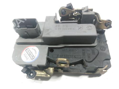 Høyre foran lås PEUGEOT 206 Hatchback (2A/C) 1.4 i | BP28246926C97 