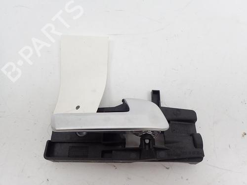 Used Front right interior door handle Front right interior door handle 37774733 37774733