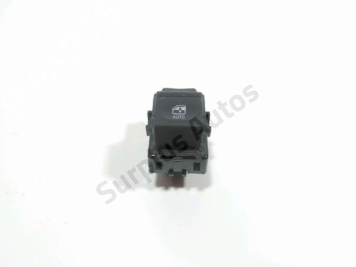 Used Right front window switch Right front window switch 37772956 37772956