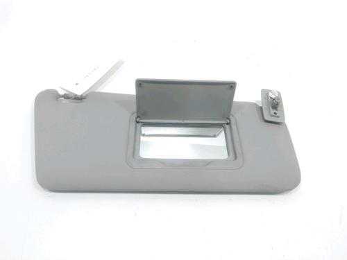 Used Right sun visor Right sun visor 31002563 31002563