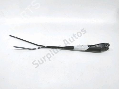 Used Front windshield wiper arm Front windshield wiper arm 36832113 36832113