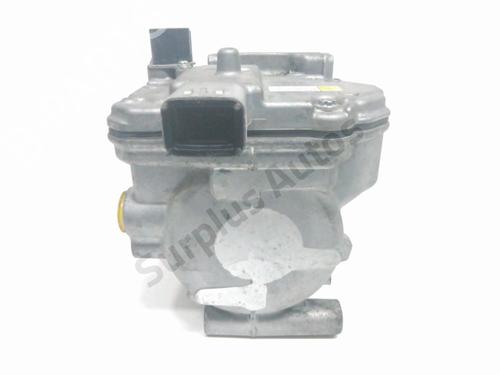 Used AC compressor TOYOTA AURIS (_E18_) 1.8 Hybrid (ZWE186_, ZWE186R) (136 hp) 32181337