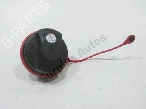 Used Fuel cap Fuel cap 38793328 38793328
