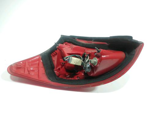 Right taillight TOYOTA RAV 4 III (_A3_) 2.2 D 4WD (ALA30_, ALA30R) | BP28268604C35 