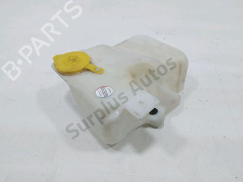 Used Windscreen washer tank OPEL CORSA B (S93) 1.2 i (F08, F68, M68) (45 hp) 31008838