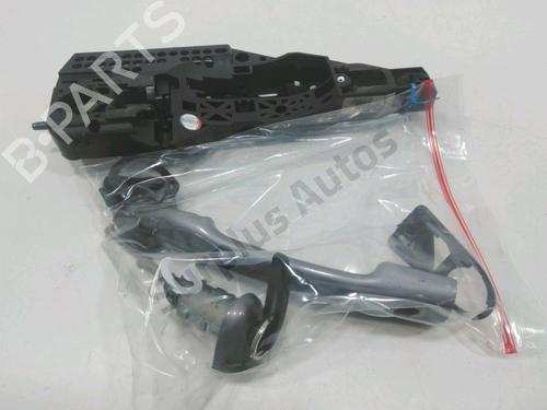 Used Front left exterior door handle RENAULT CLIO IV (BH_) 1.5 dCi 90 (90 hp) 30995936