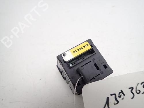 Warning switch OPEL MERIVA A MPV (X03) 1.7 CDTI (E75) | BP37768075I22 - Image 3