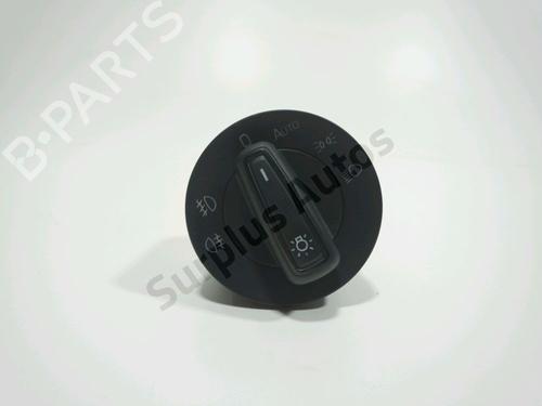 Used Headlight switch SKODA FABIA IV (PJ3) 1.0 TSI (95 hp) 28228771