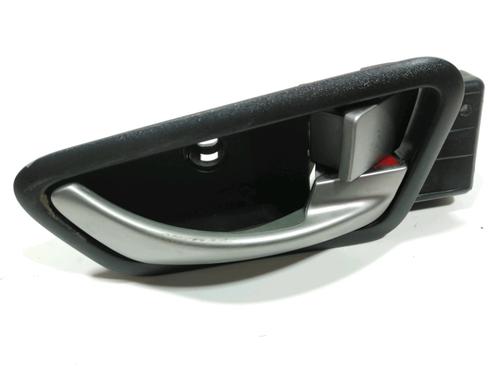 Used Rear right interior door handle Rear right interior door handle 37779756 37779756