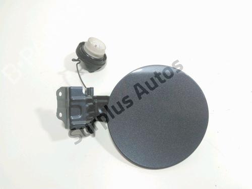 fuel-flap-toyota-rav-4-iv-_a4_-2012-2013-2014-2015-2016-2017-2018-2019-28220300 main image