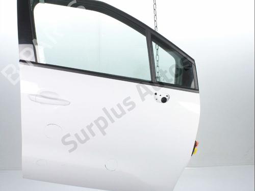 right-front-door-citroen-c3-aircross-ii-2r_-2c_-2017-36796457 main image
